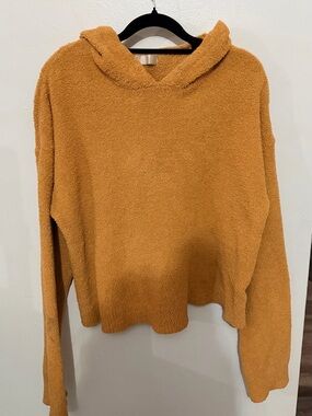 Plush Hooded Pullover Cozy Sweater in Camel